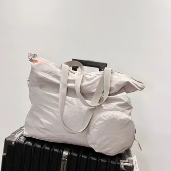 С логотипом 30L Дорожные сумки через плечо Упаковываемая большая сумка Портативная сумка для хранения рук Повседневная водонепроницаемая сумка большой емкости